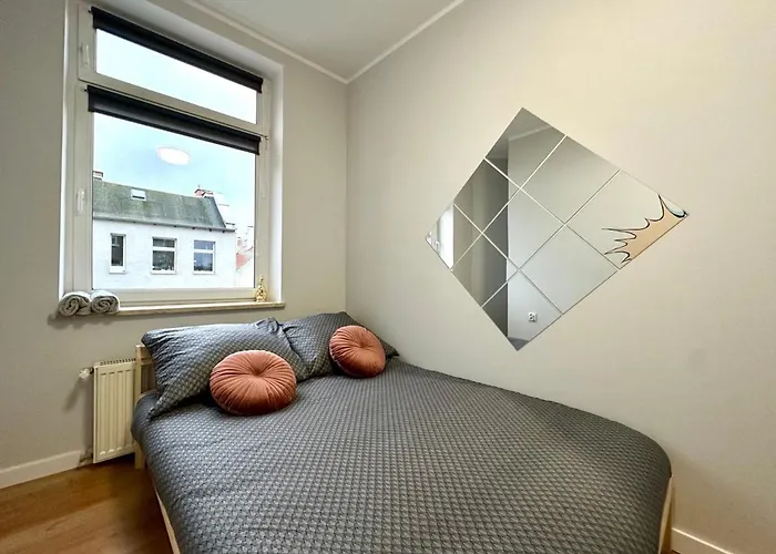 Mmrent Spidey Room